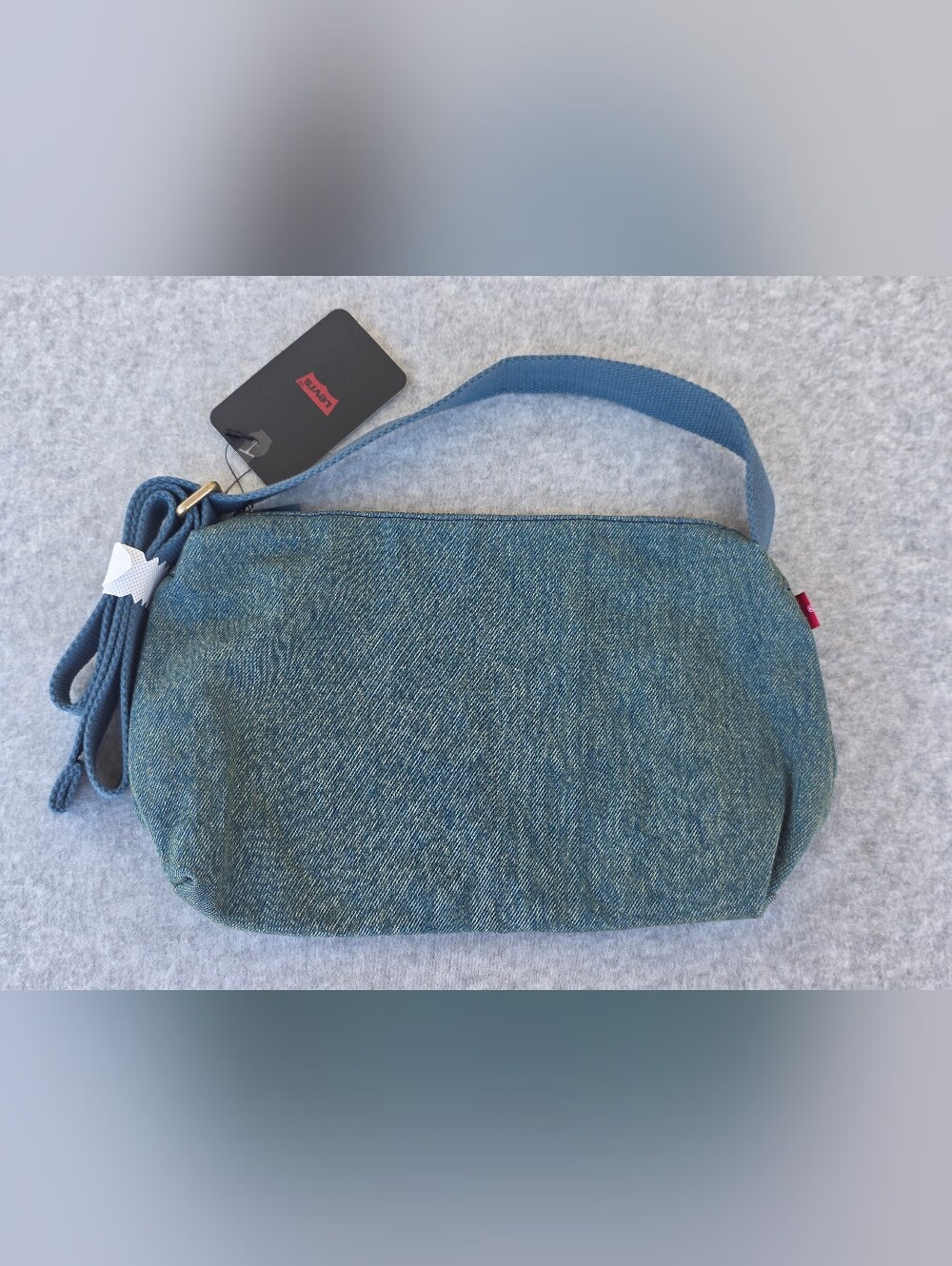 Levi's Women's Ali Small Shoulder Bag in Blue Denim NWT